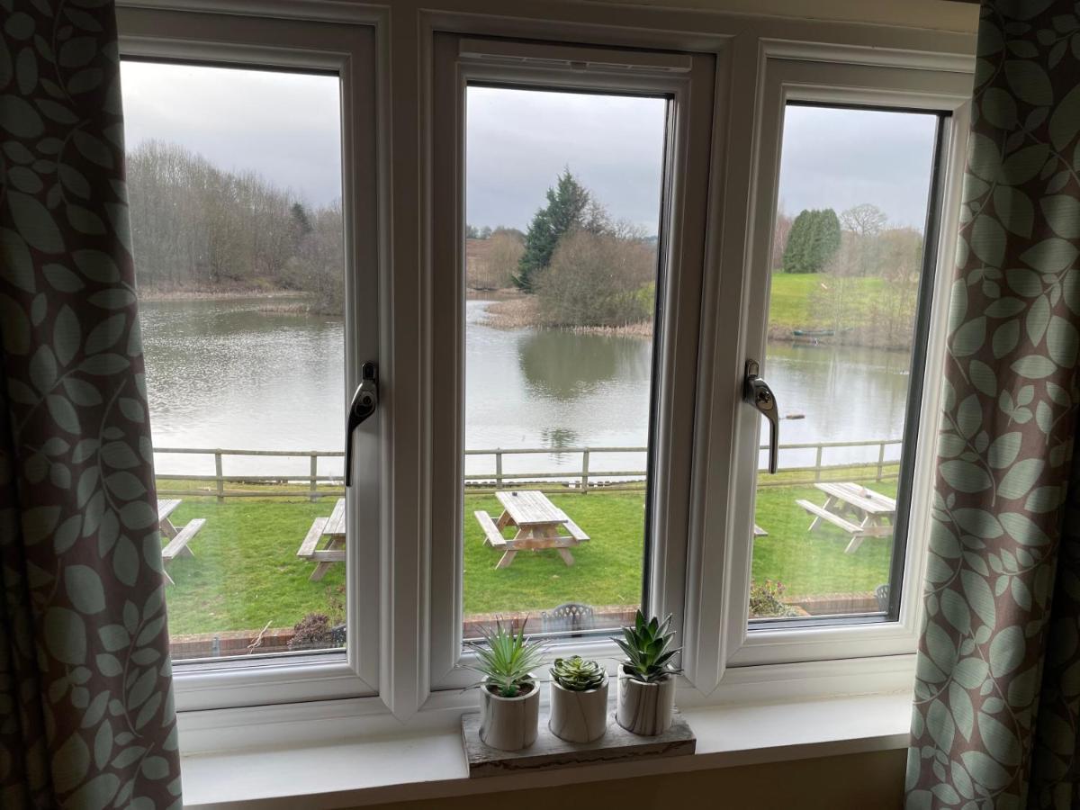 Cadmore Lodge Bed & Breakfast Tenbury Exterior foto